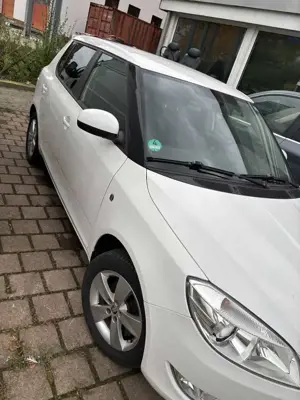 Skoda Fabia 1.2 HTP Active neue Steuerkette 8x bereift Bild 3