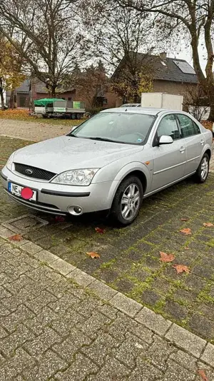 Ford Mondeo 2.5 V6 Ghia