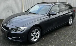 BMW 318 318d Touring Aut.Sport Line