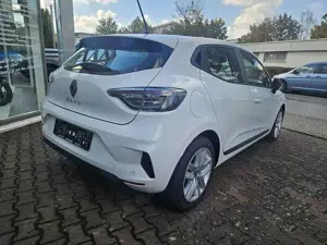 Renault Clio TCe 90 EVOLUTION Bild 3