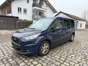 Ford Grand Tourneo