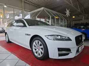 Jaguar XF Sportbrake R-Sport AWD+MERIDIAN+NAVI+KAMERA+