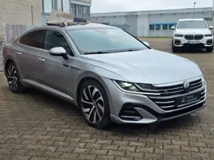 Volkswagen Arteon R-Line*PANORAMA*VIRTUAL Bild 3