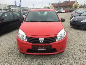 Dacia Sandero Bild 2