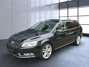 Volkswagen Passat Variant Highline*Panorama*Kamera*Standh