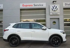 Volkswagen Tiguan 1.5 eTSI DSG  Basis/DAB+/Assistenzpaket/PDC v+ht/S