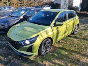 Hyundai i20 Trend Navi/Bose Sound/Sitzhzg uvm.