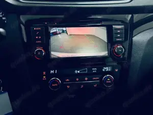 Nissan Qashqai Visia 1.5 DCI * R-KAMERA * AUT * PANO Bild 4