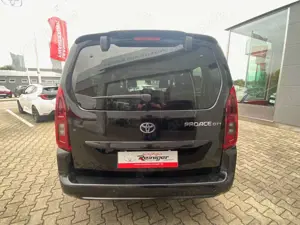 Toyota Proace Verso 1.5D Turbo TeamD L2 7-Sitzer Bild 4