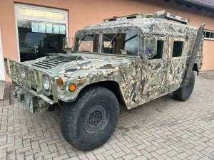 HUMMER H1 H998 Hardtop US Army Bild 2