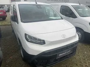 Toyota Proace City 1.5 D-4D SS L1 1,5-l Meister