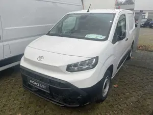 Toyota Proace City 1.5 D-4D SS L1 1,5-l Meister Bild 2