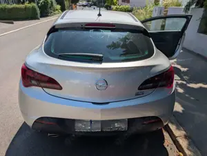 Opel Astra Astra GTC Fließheck GTC 1.6 Turbo Innovation Bild 4