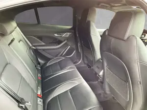 Jaguar I-Pace R-Dynamic SE EV400 Luft Pano HUD Winter Bild 5