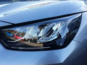 Peugeot 208 1.2 110 Business LED Navi PDC KlimaA SpurH Bild 3