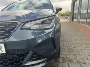 SEAT Arona FR 1.0TSI 85kW (116 PS) *DSG*AHK*SHZ*RFK*NAVI*Tra Bild 5