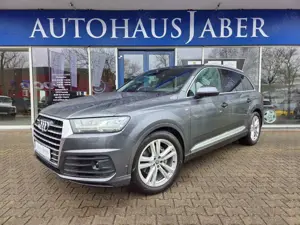Audi Q7 S-LINE PLUS LUFT ALLRADLENK AHK RFK 1.HD