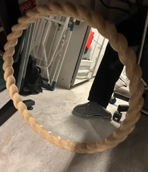 IKEA Runder Wandspiegel in Beige mit gedrehtem Rahmen 50x2,5cm