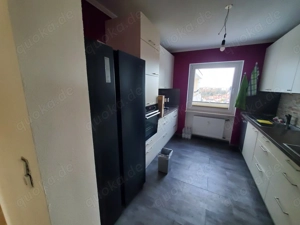 Küche mit Geräten gegen Abholung abzugeben