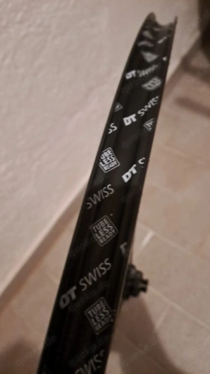 DT Swiss 1800 Spline 28 Zoll Rennradlaufradset - Scheibe Bild 5