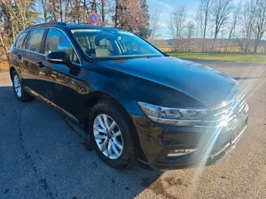 Volkswagen Passat Variant Business Virtual ACC Lane