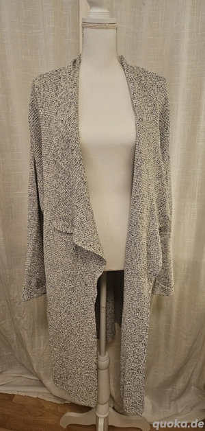 H&M Strick Cardigan knielang grau meliert 50% Baumwolle
