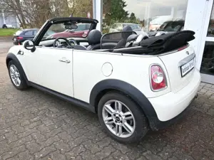 MINI Cooper Cabrio Autom Klimaaut Leder Navi PDC Alu Bild 2