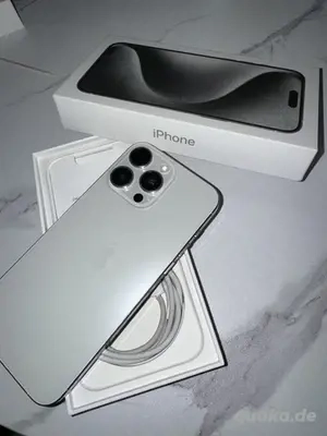 Apple iPhone 15 Pro Max 256GB, Titan Weiß