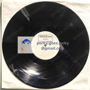 One Of Them - Meets Formula 1 1995 Limited Edition, Numbered, White Label 12" Vinyl Hardcore, Techno Bild 3