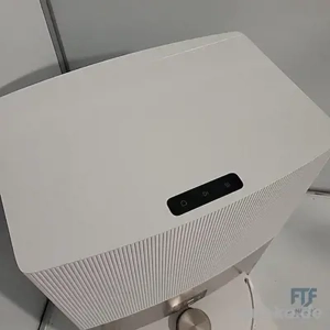 Dreame L20 Ultra   Vollständiger Saug- und Wischroboter mit unvollständigem Zubehör