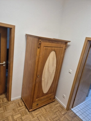 Bauernschrank Kleiderschrank MASSIV - antiker Styl - sehr robust