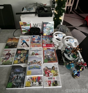 Großes Wii Paket mit viel Zubehör und Spielen 