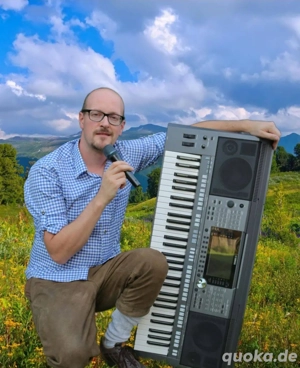 Alleinunterhalter Chris spielt auf allen Festen 