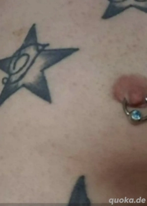 ER SUCHT IHN      du möchtest lieber einen Älteren  ?