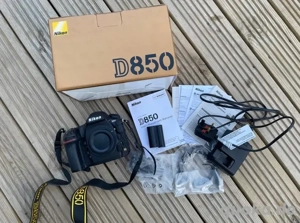Nikon D850 
