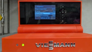 Viessmann Vitocrossal 300 CU3A- 60 kW Gas-Brennwertkessel BJ 06 2  Betriebsstunden 