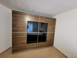 Verkaufe Kleiderschrank und Bett