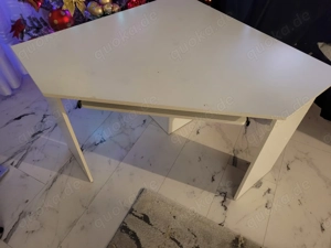 Schreibtisch 