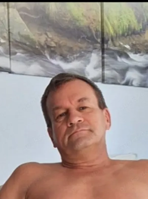 Wer fickt mich am Telefon oder per Cam?