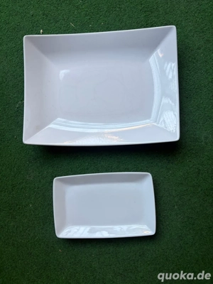 Zwei Verschiedene Teller 