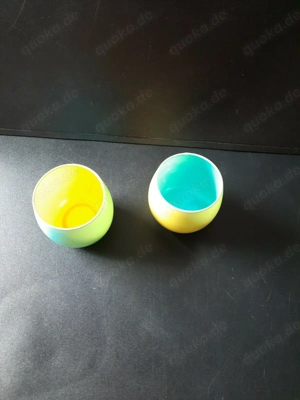 2 Teelichthalter als Set zusammen gelb und hellblau