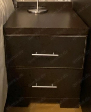 2 Nachttische mit 2 Schubladen und versteckter Schublade