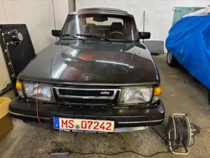 Saab 900 900 turbo 16 S Bild 2