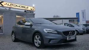 Volvo V40 Euro 6 Scheckheft Panorama Klima Navi Tempomat USB