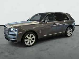 Rolls-Royce Cullinan *PROVENANCE*