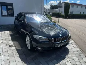 BMW 528 5 Lim. 528 i Automatik Bild 3