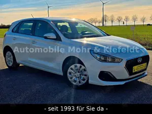 Hyundai i30 Select*BLUETOOTH*TEMPOMAT*KLIMA*LANE*WR*