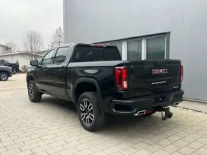 GMC Sierra 1500 AT4 Crew Cab Short Finanz. 4.59% Bild 4