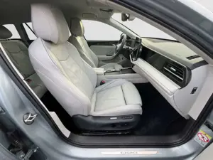 Volkswagen Passat 1.5 eTSI Elegance Memory, RFK, AHK, Trail Bild 4