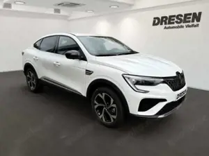 Renault Arkana TECHNO E-Tech Full Hybrid 145 Navi digitales Cockp Bild 2